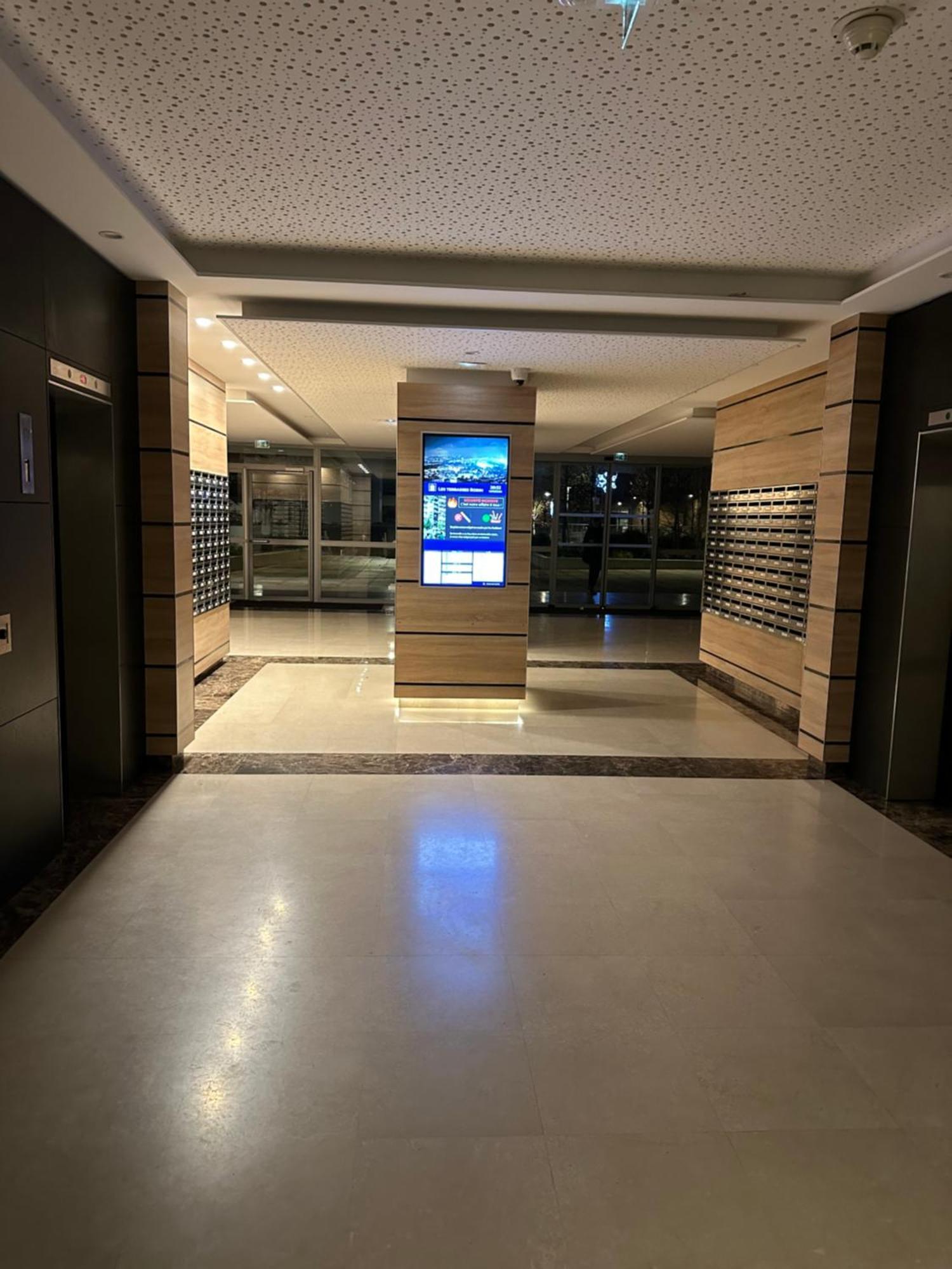 Joli Appartement 49 M² Proche Centre Paris, Issy-les-Moulineaux Esterno foto